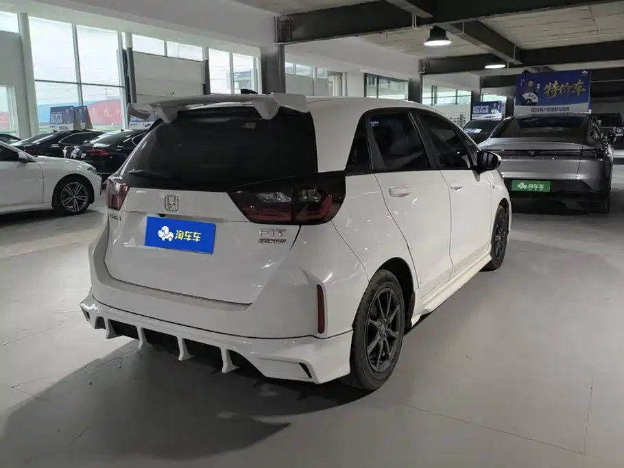 Honda Fit — миниатюра 3