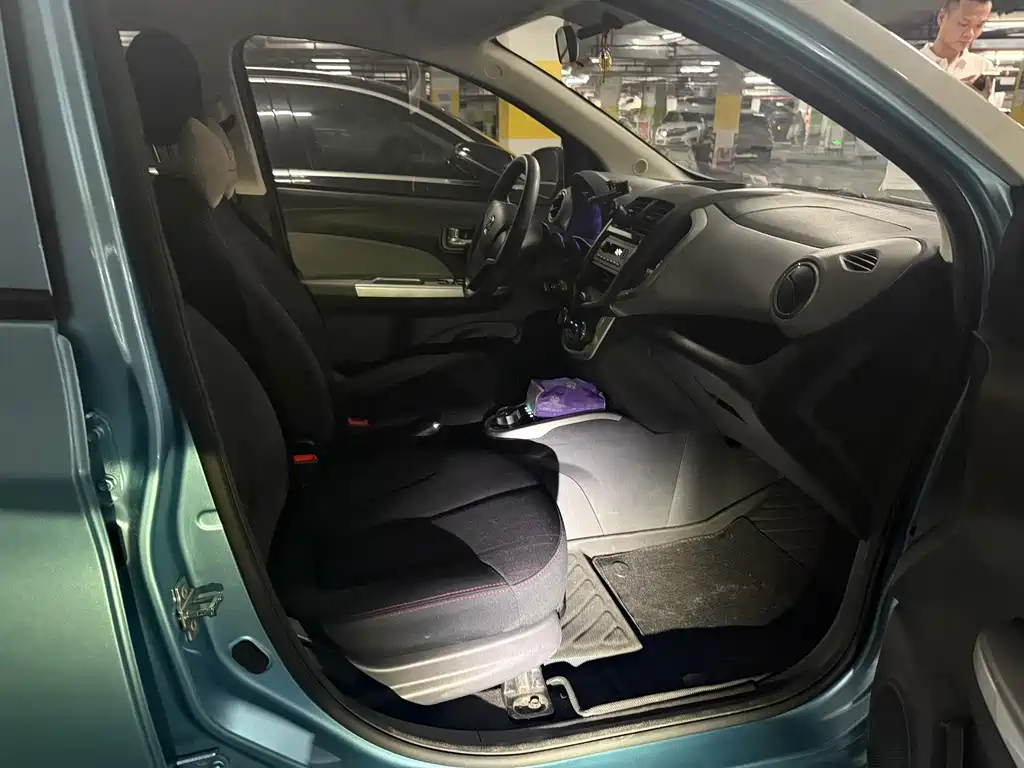 Changan Benben E-Star — миниатюра 5