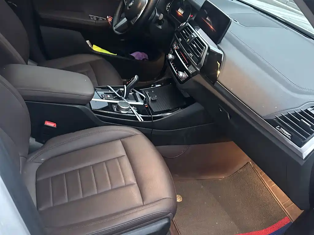 BMW X3 — миниатюра 7