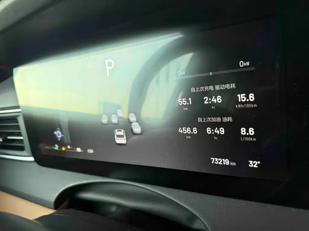 Li Auto Li ONE — миниатюра 7