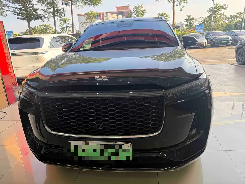 Li Auto Li ONE — миниатюра 2