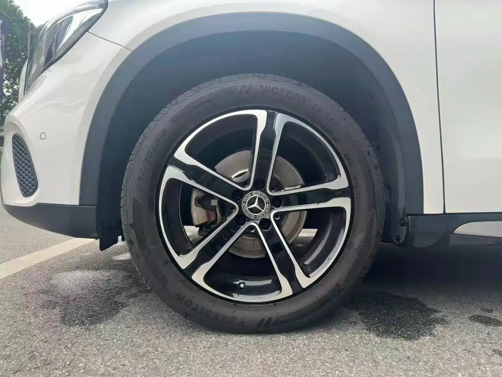 Mercedes-Benz GLA — миниатюра 13