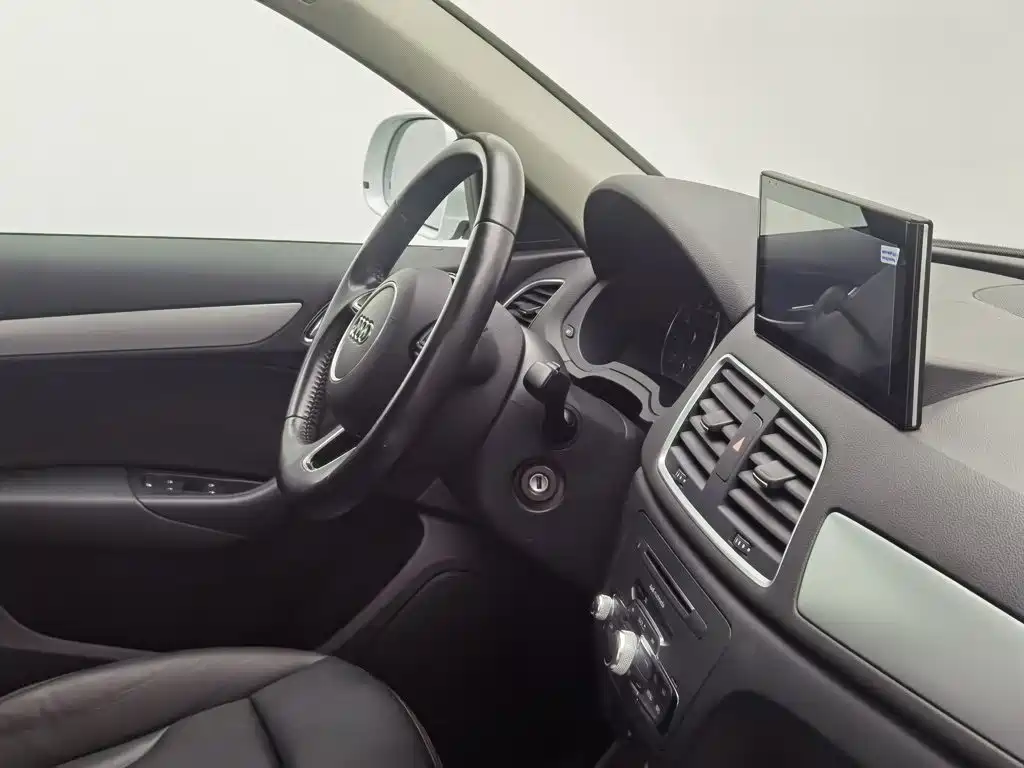 Audi Q3 — миниатюра 22
