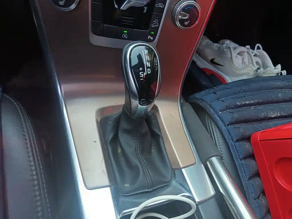 Volvo XC60 — миниатюра 15