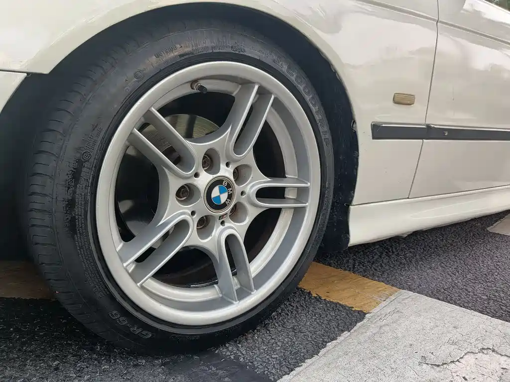 BMW 5 Series 5 2001 530i