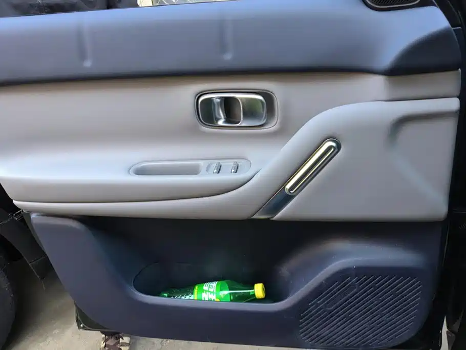 Leapmotor Leapmotor A10 — миниатюра 7