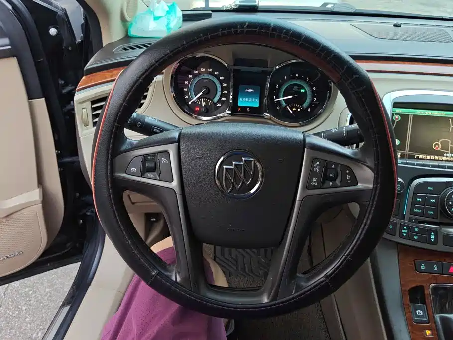 Buick LaCrosse — миниатюра 15
