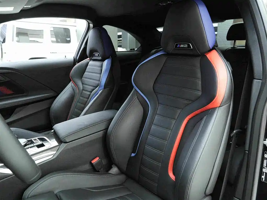 BMW M2 — миниатюра 13