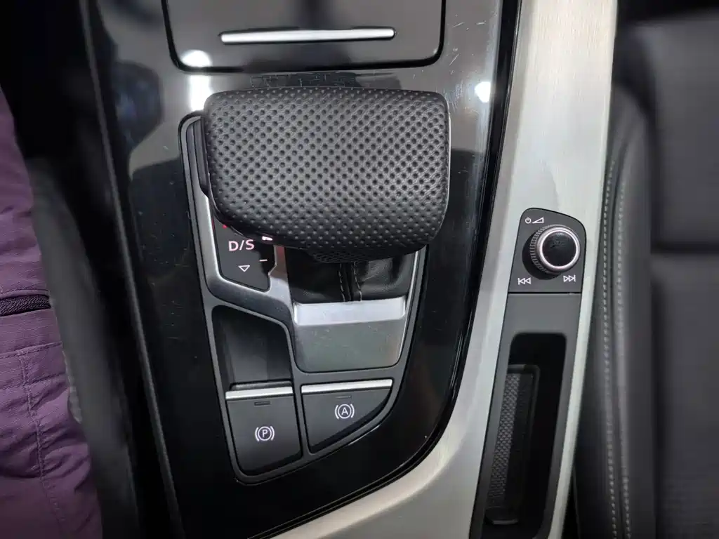 Audi A4 (Import) — миниатюра 18