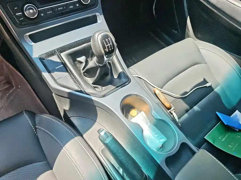 Geely Emgrand — миниатюра 7