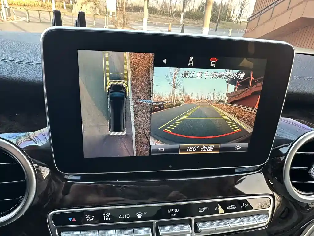 MERCEDES-BENZ V CLASS