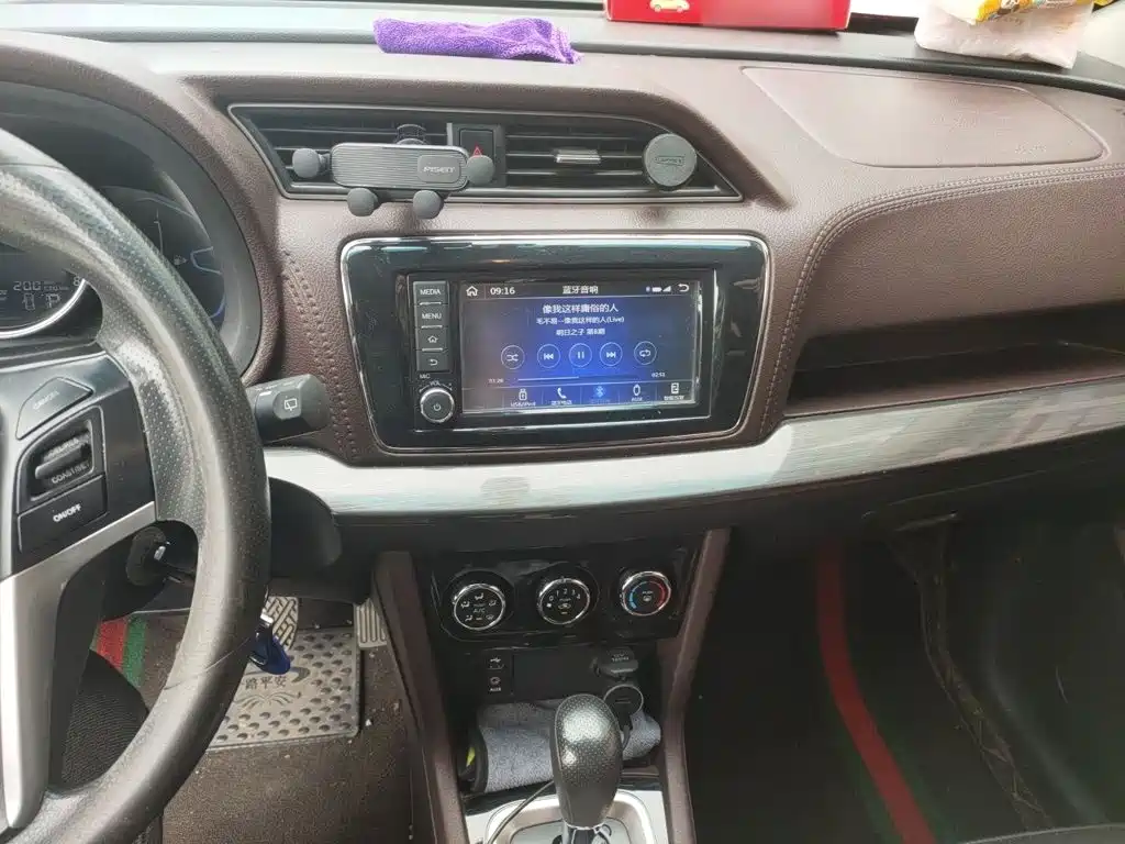 Venucia M50V — миниатюра 6