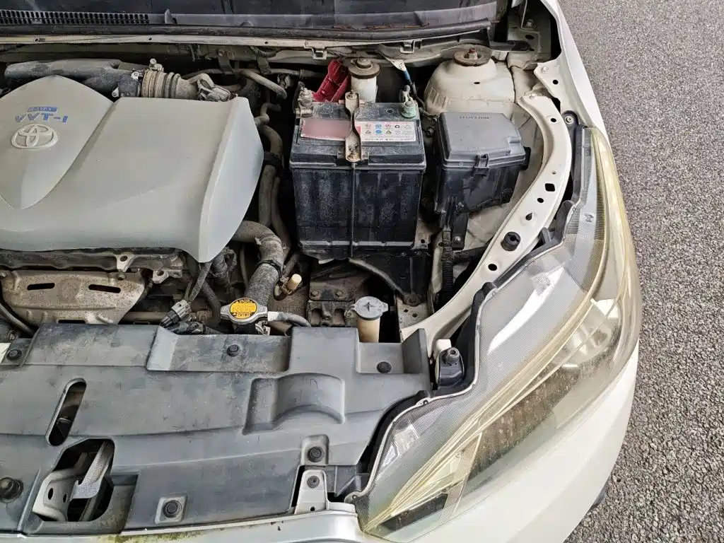 Toyota Yaris L — миниатюра 21