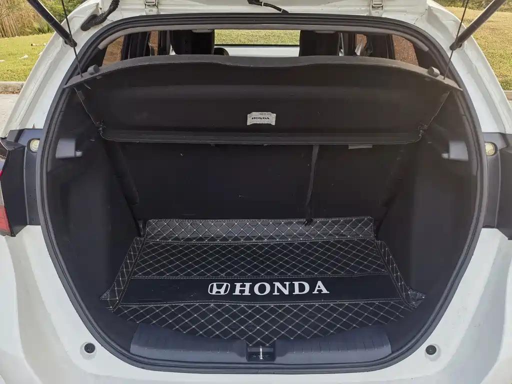 Honda Fit — миниатюра 13