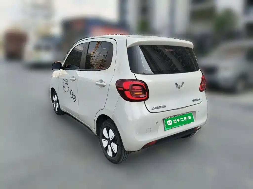 Wuling MINIEV — миниатюра 4
