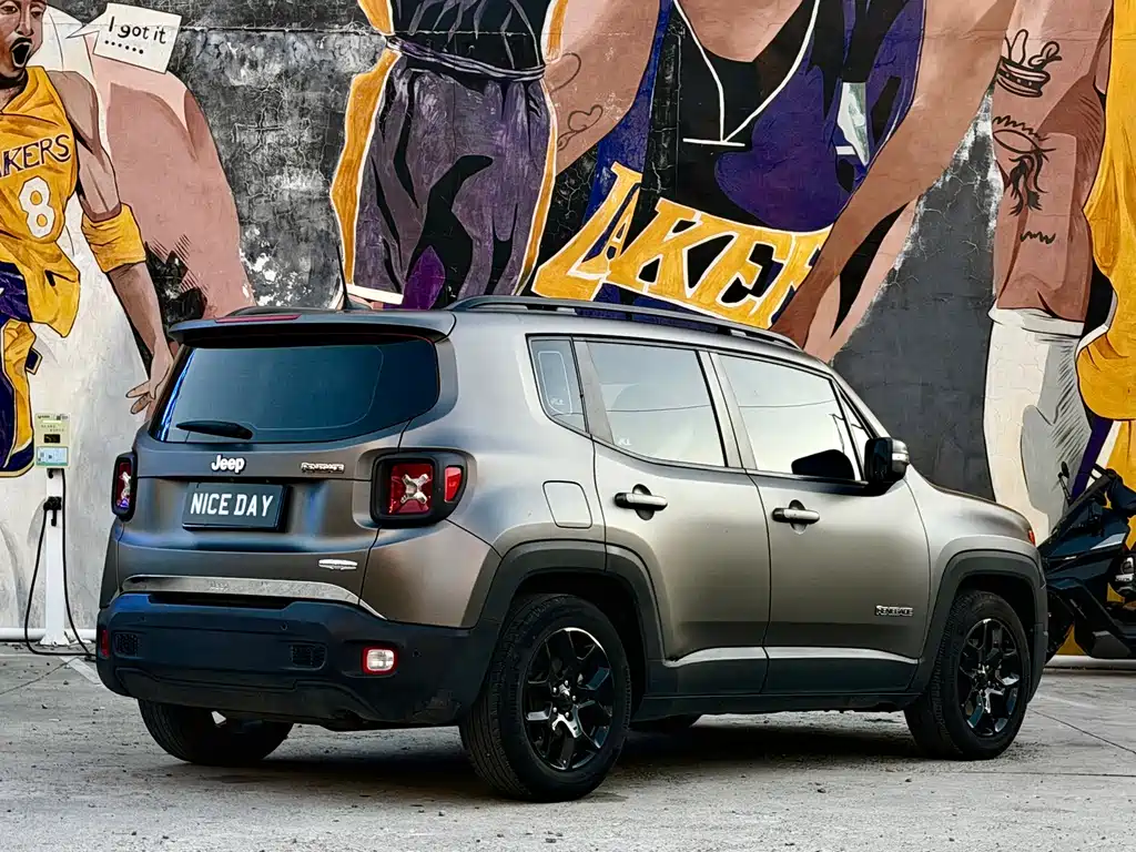 Jeep Renegade — миниатюра 4