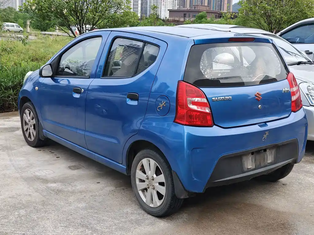 Suzuki Alto — миниатюра 5