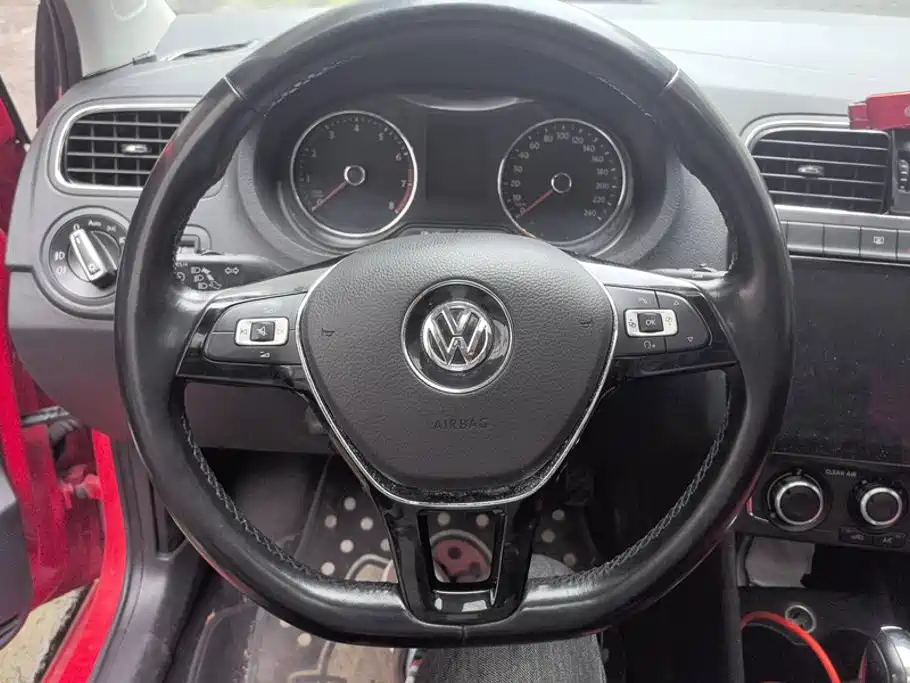 Volkswagen Polo — миниатюра 15