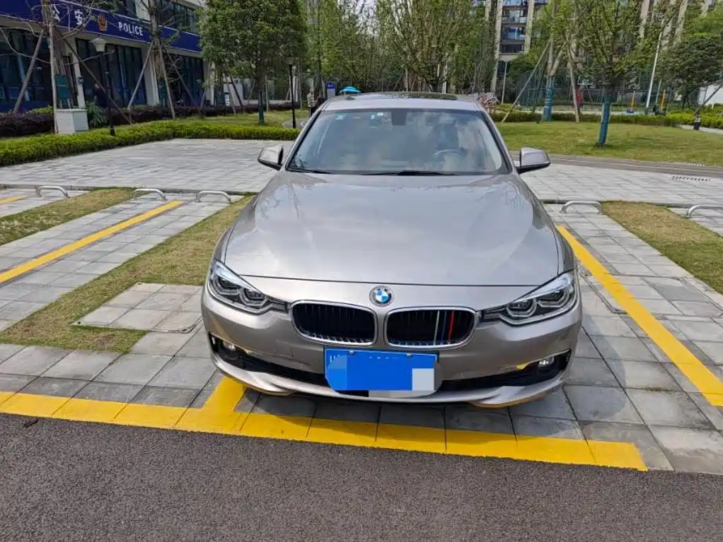 BMW 3 Series — миниатюра 2