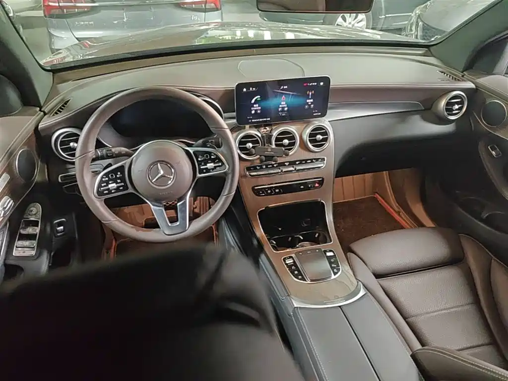 Mercedes-Benz GLC 2022 GLC 300 L 4MATIC
