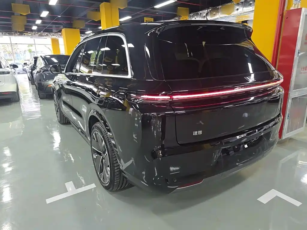 Li Auto Li L8 — миниатюра 5