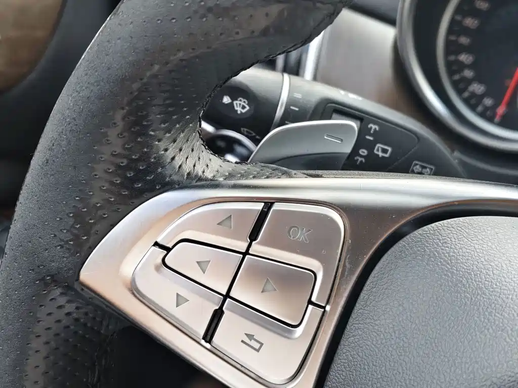 Mercedes-Benz GLE AMG — миниатюра 28
