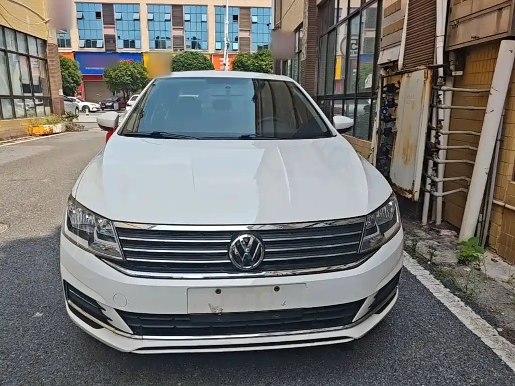 Volkswagen Lavida — миниатюра 3