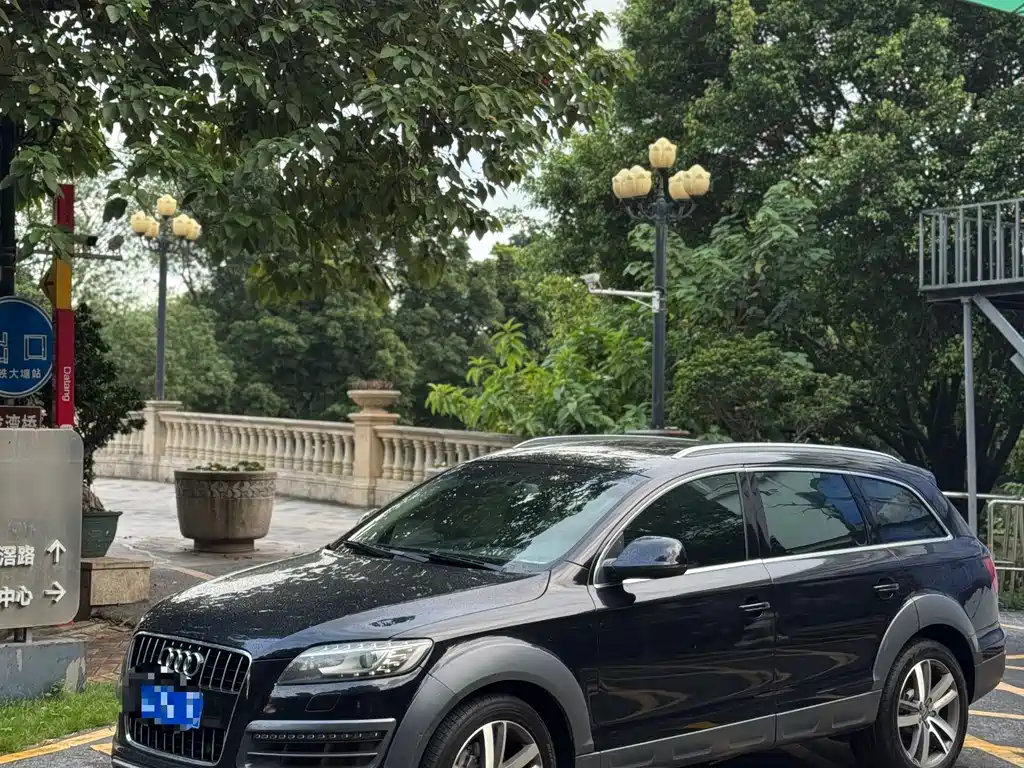 Audi Q7 2013