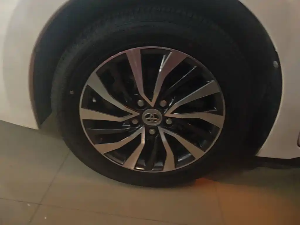 Toyota Corolla — миниатюра 23
