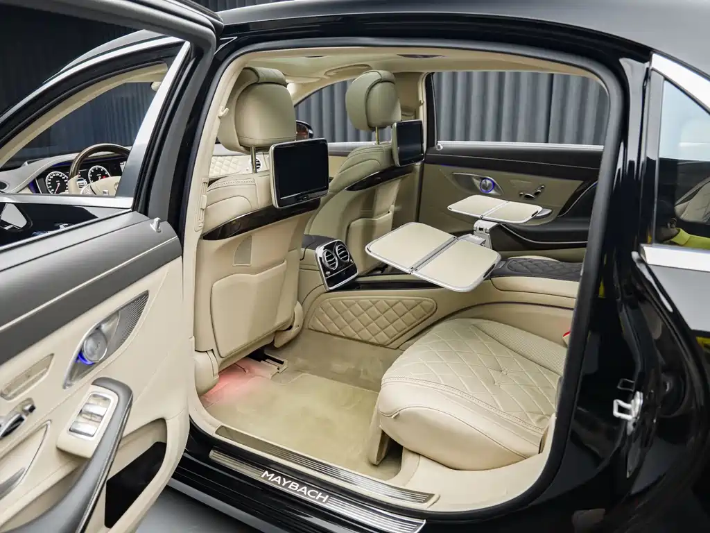 Mercedes-Benz S-Class — миниатюра 24