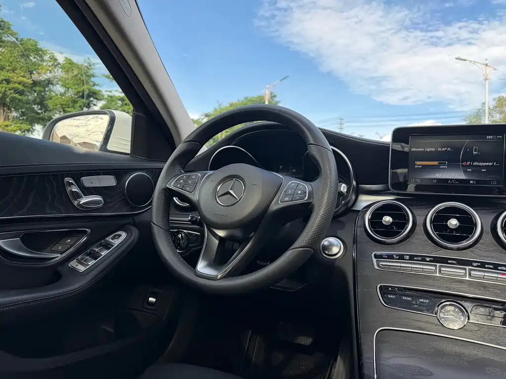 Mercedes-Benz C-Class — миниатюра 19