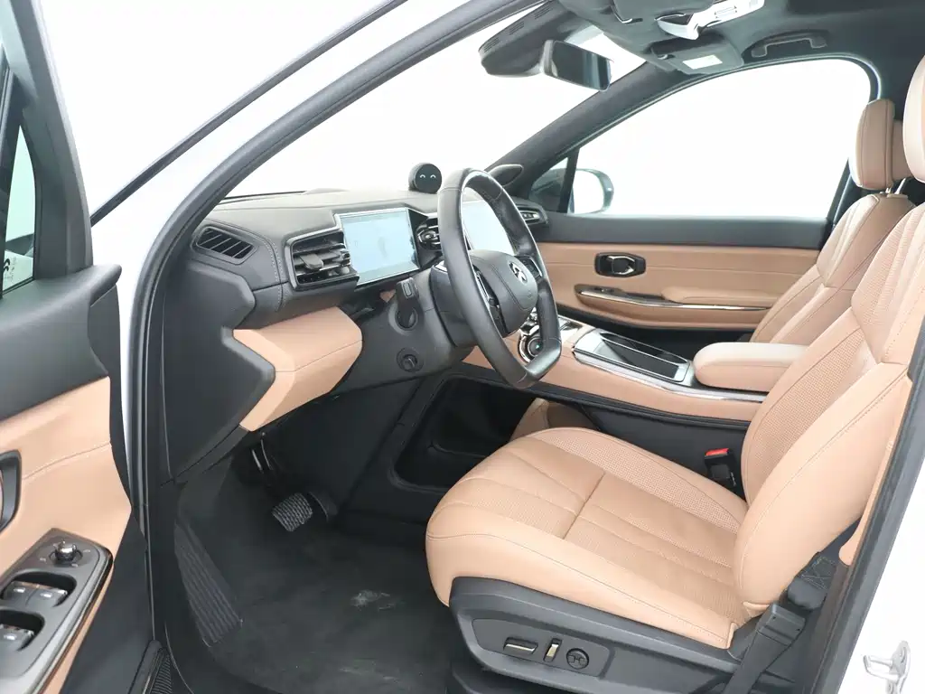 NIO ES8 — миниатюра 4