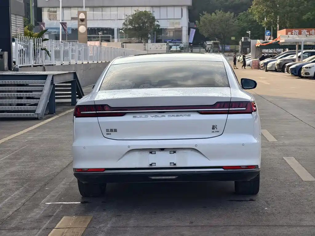 BYD Han — миниатюра 6