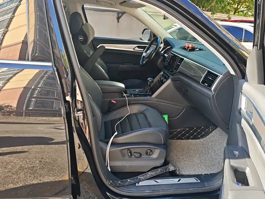 Volkswagen Teramont — миниатюра 8