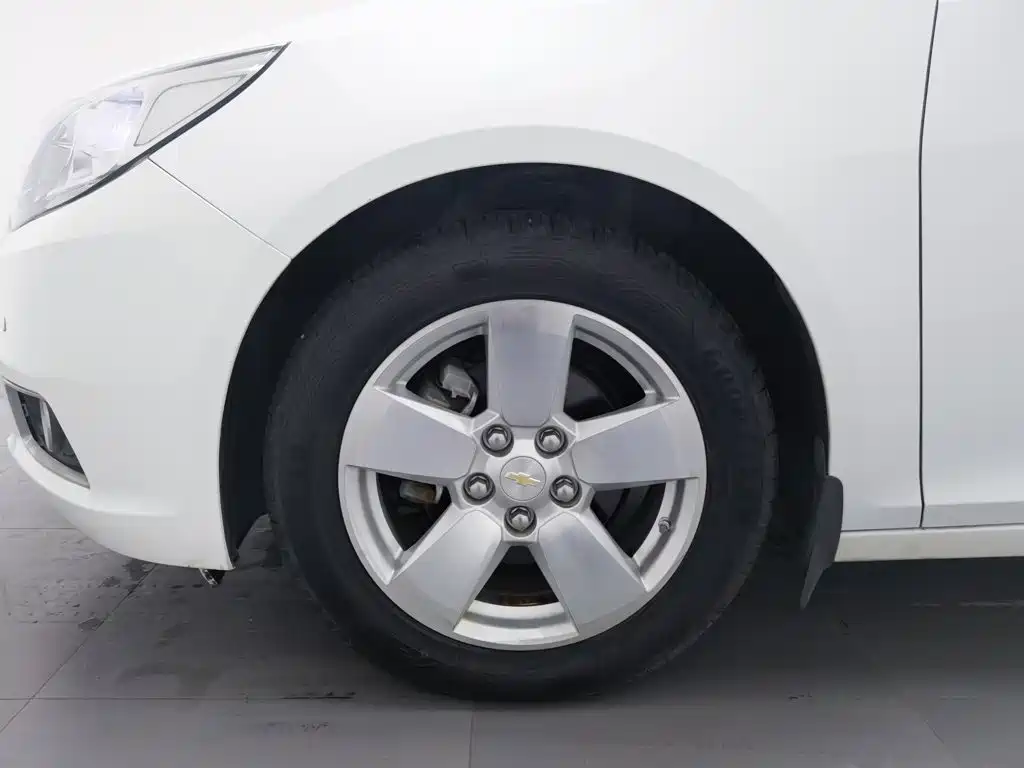 Chevrolet Malibu — миниатюра 17