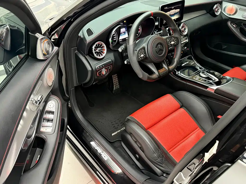 Mercedes-Benz C-Class AMG — миниатюра 10