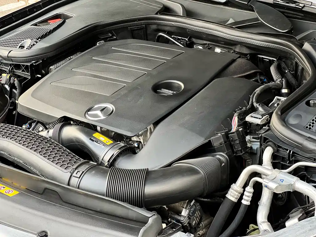 Mercedes-Benz E-Class — миниатюра 16