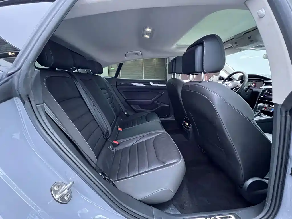 Volkswagen CC — миниатюра 8