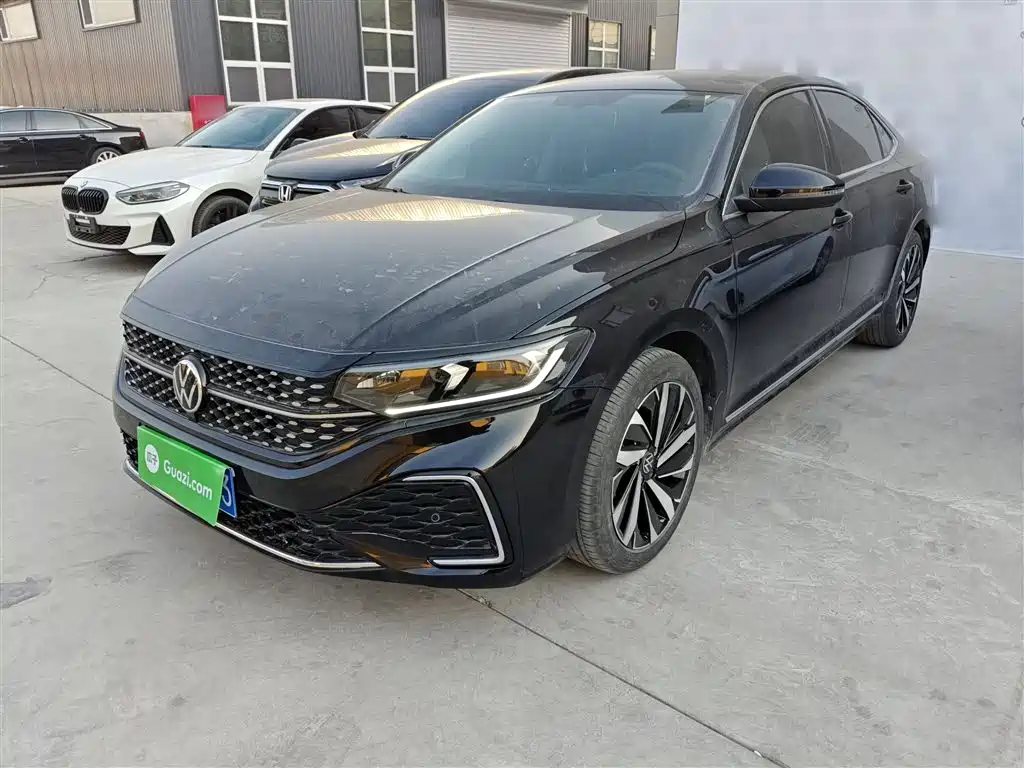 Volkswagen Passat 2022