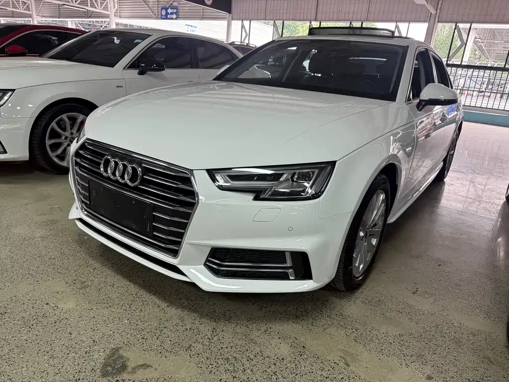 Audi A4L 2019