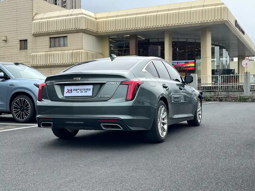 CADILLAC CT5