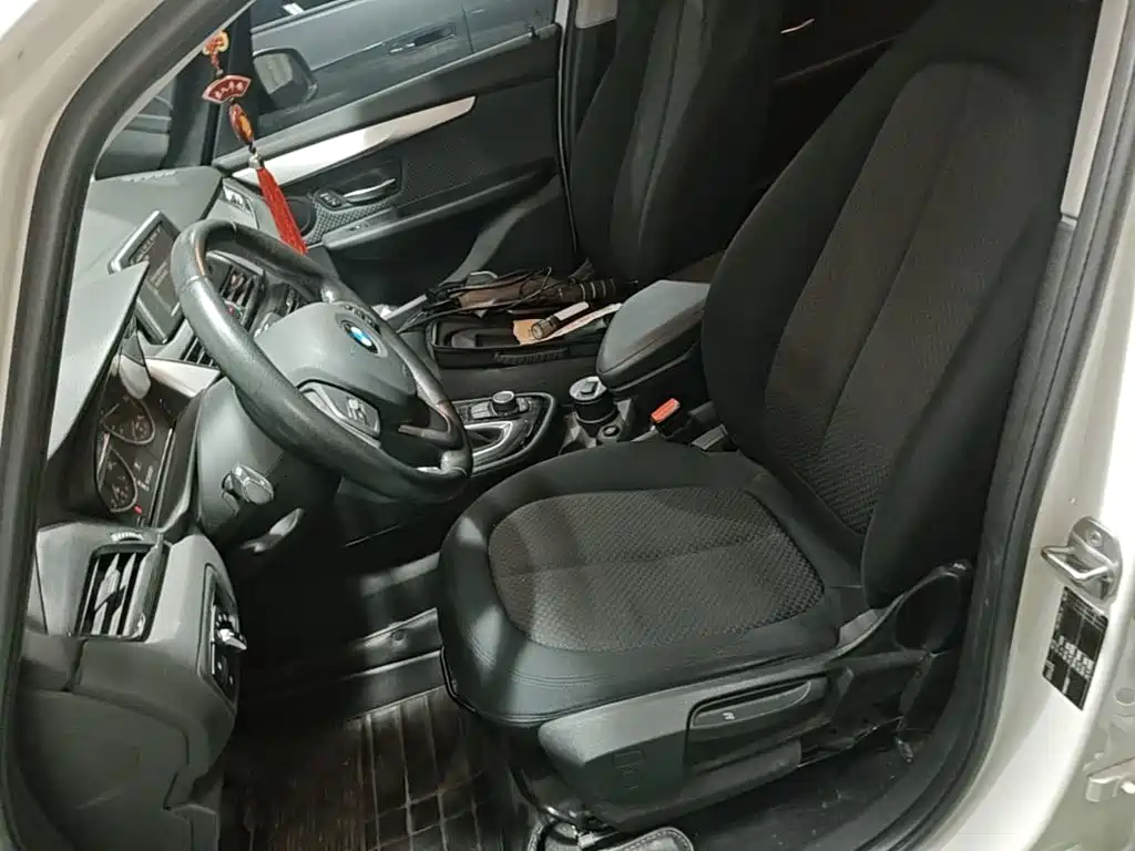 BMW 2 Series Gran Tourer — миниатюра 20