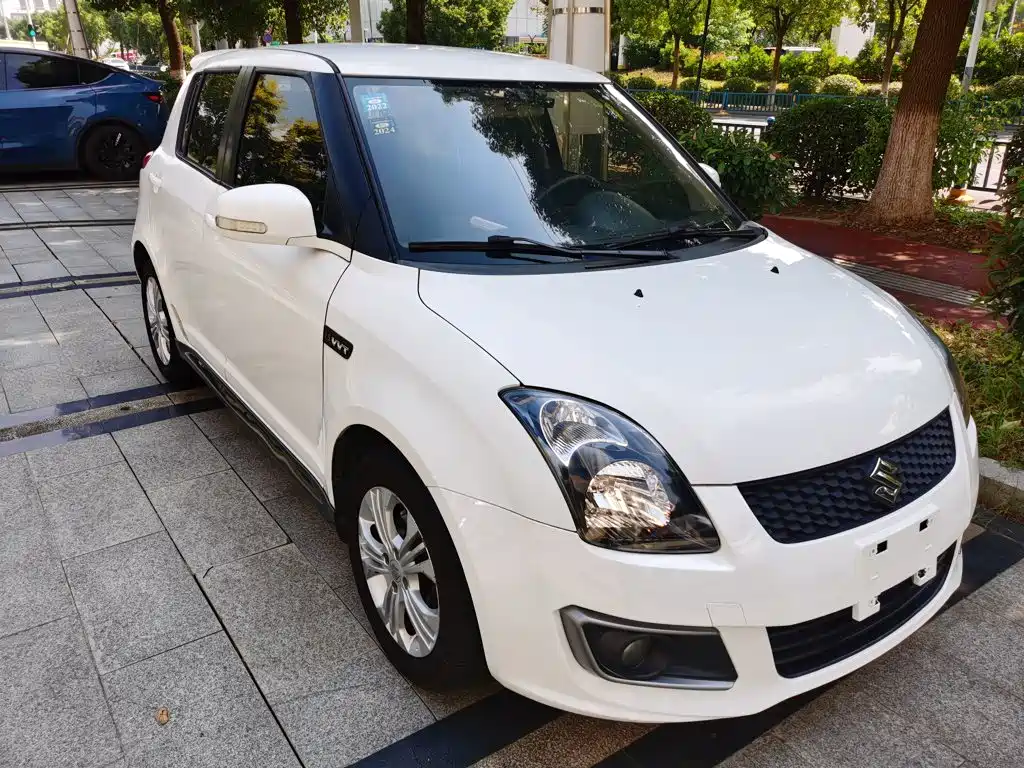 Suzuki Swift — миниатюра 4