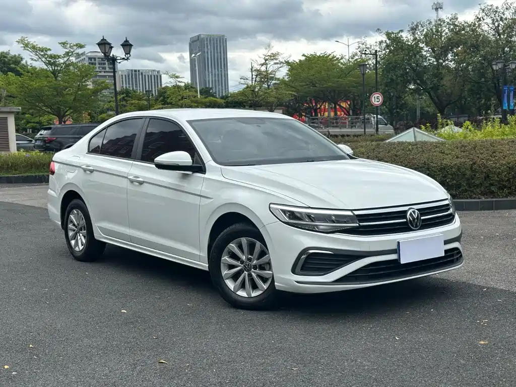 Volkswagen Bora — миниатюра 3