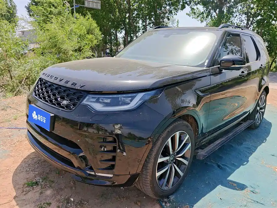 Land Rover Discovery 2024