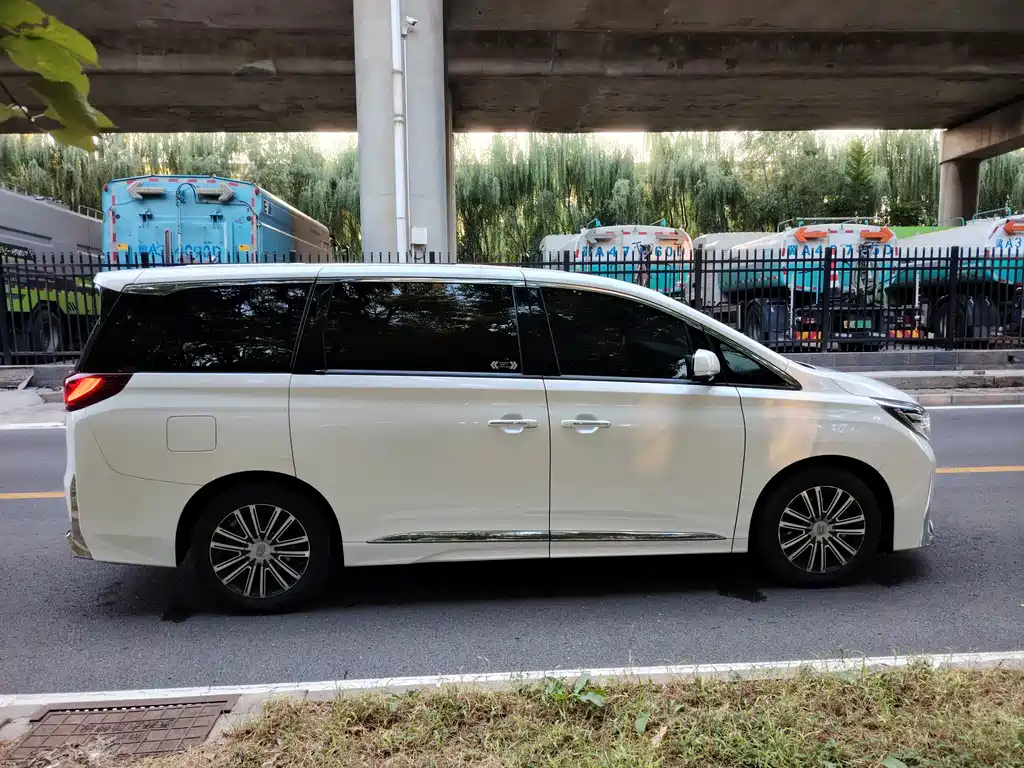 GAC Motor Trumpchi M8 — миниатюра 11