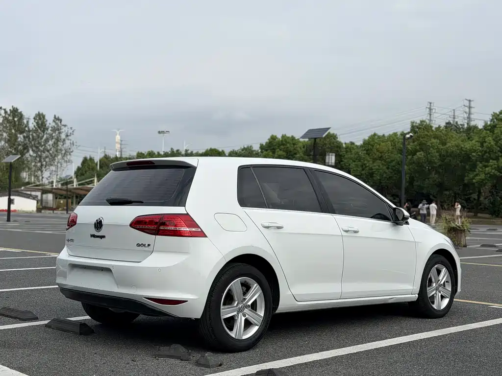Volkswagen Golf — миниатюра 7