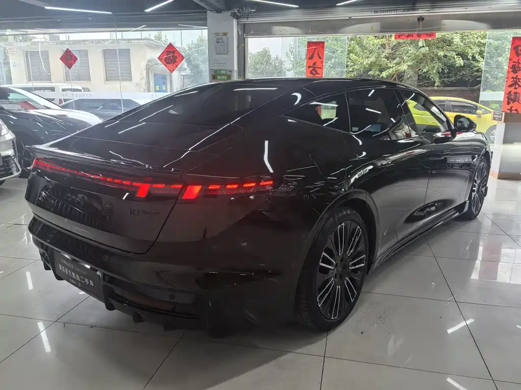 Lynk & Co 10 — миниатюра 15