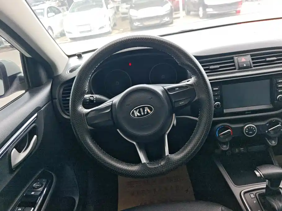 Kia K2 — миниатюра 15