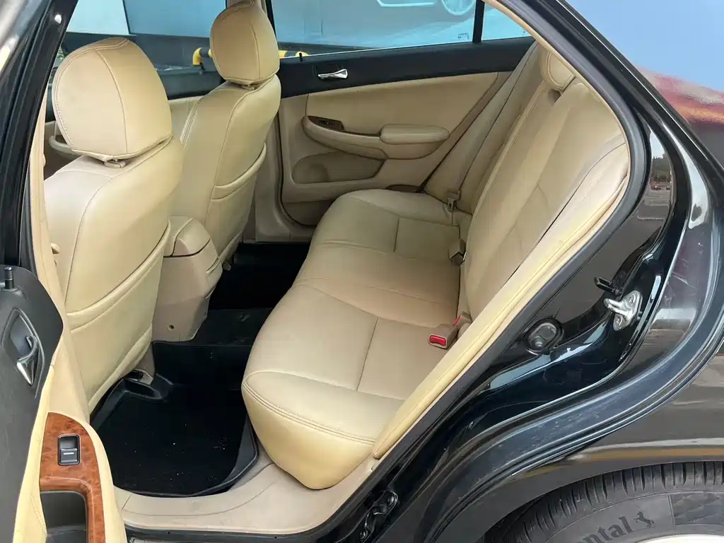 Honda Accord 2007 2.4L AT Luxury
